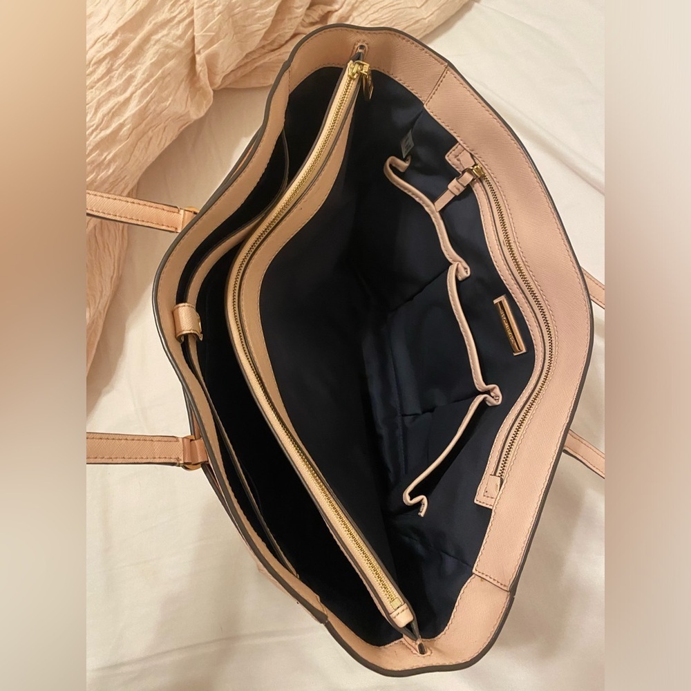 Tory Burch Blush Pink Tote bag - Picture 9 of 15